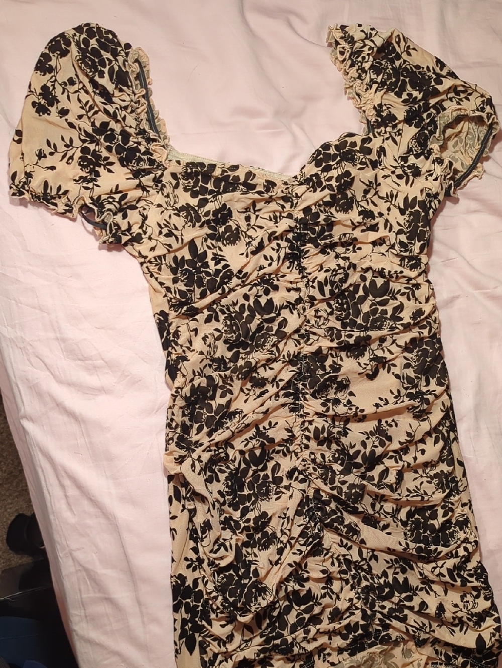Floral Lace Puff Sleeve Dress